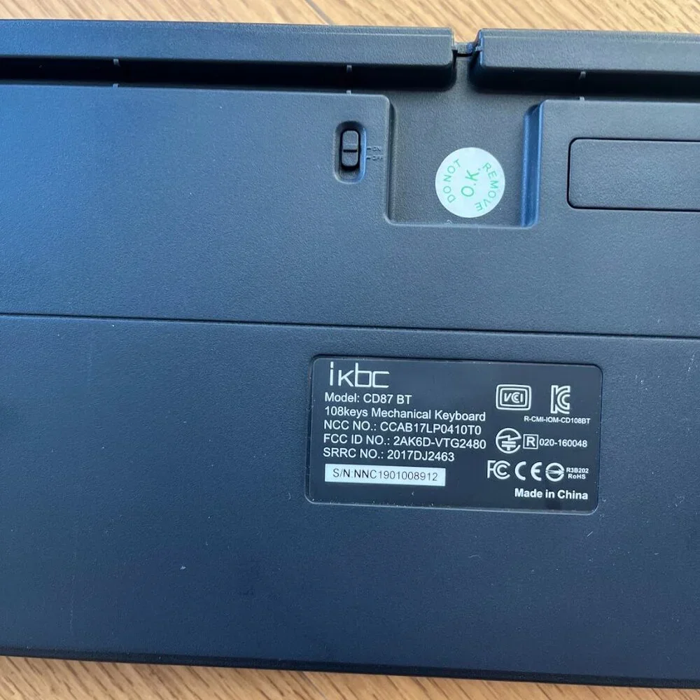 iKBC CD87BT Wired + Wireless 2 in 1 Mechanical Keyboard